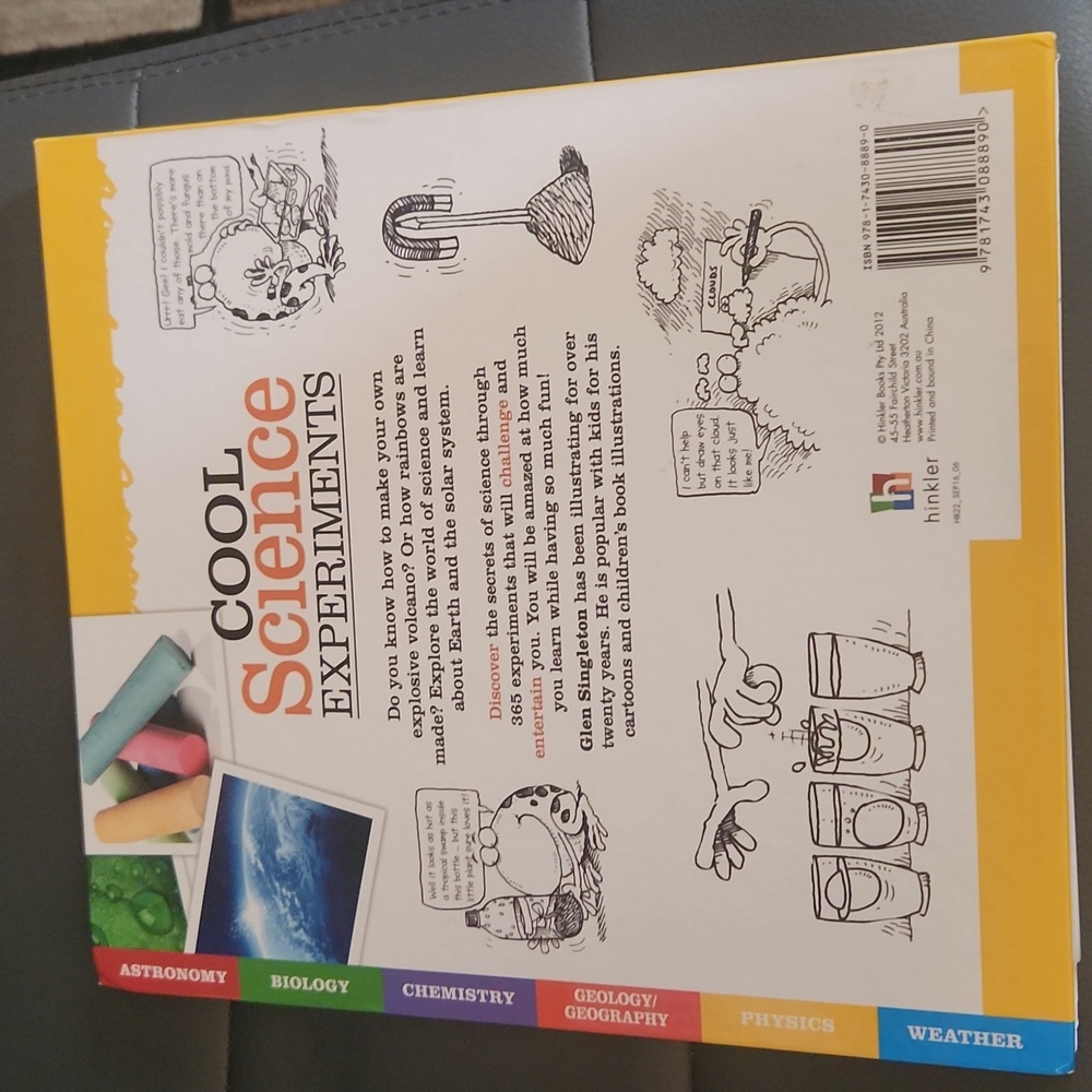 Cool Science Experiments Book - Picture 2 of 5